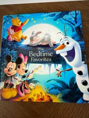 Disney Bedtime Favorites Picture Book with all your classic Disney stories NEW